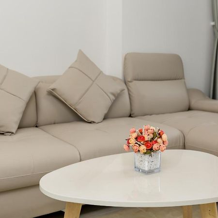 Sea View Apartment Muong Thanh Luxury - Дананг Екстер'єр фото