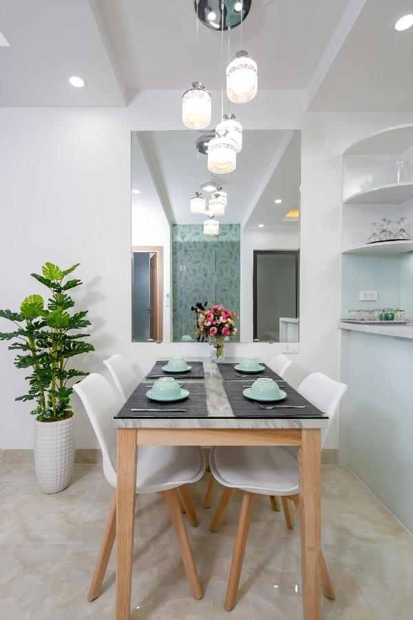 Sea View Apartment Muong Thanh Luxury - Дананг Екстер'єр фото